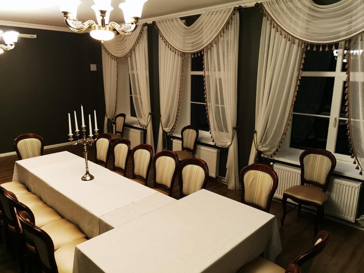Hotel Karklu Muiza Jelgava Kültér fotó
